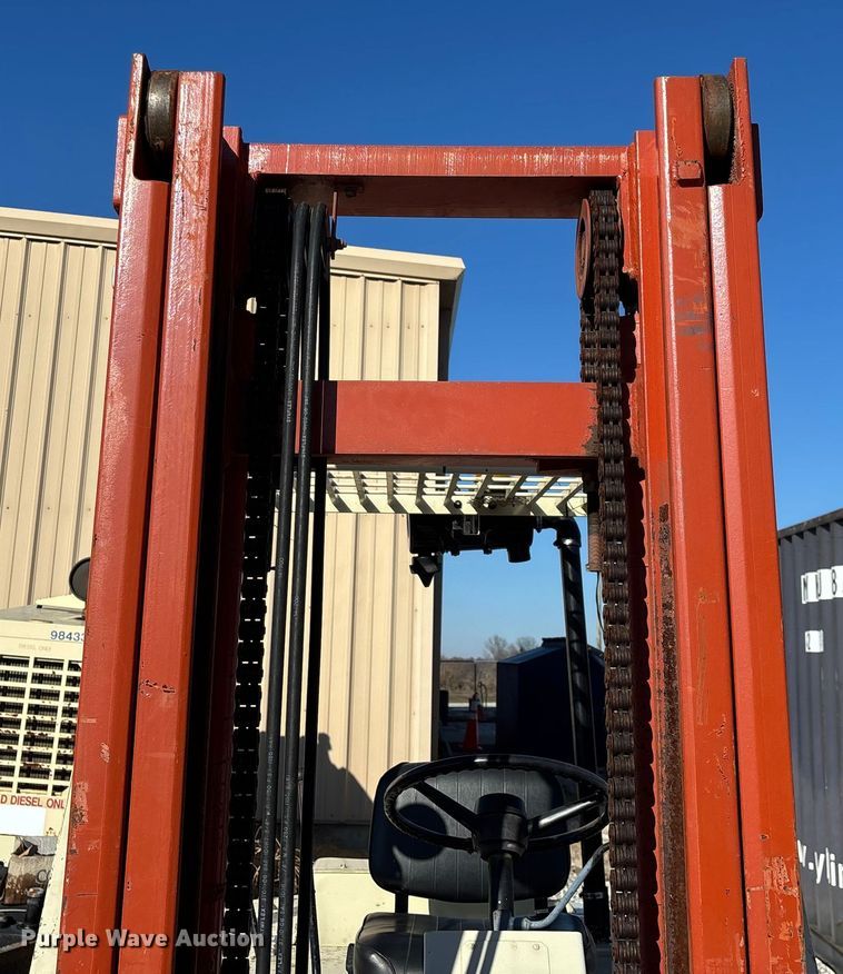 image for item ED2423 Datsun UF03A35V forklift