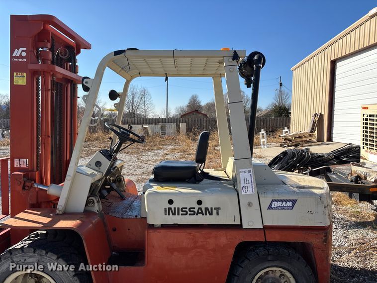 image for item ED2423 Datsun UF03A35V forklift