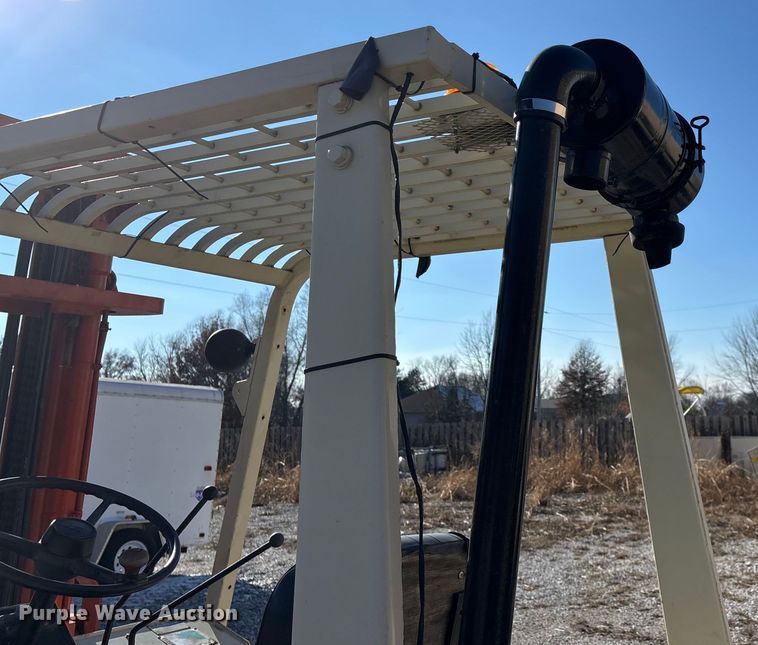 image for item ED2423 Datsun UF03A35V forklift