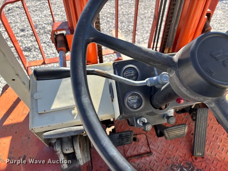 image for item ED2423 Datsun UF03A35V forklift