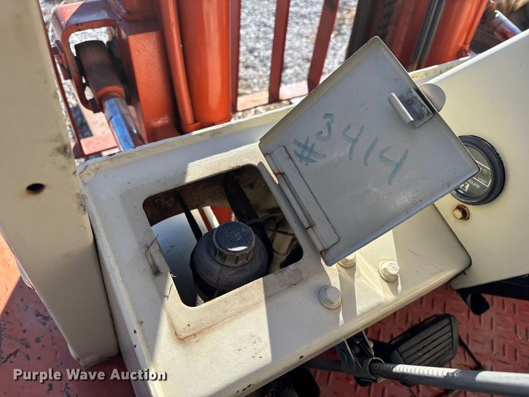 image for item ED2423 Datsun UF03A35V forklift