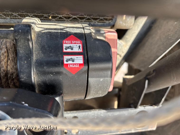 image for item ED2425 2017 Kawasaki Mule 4010 utility vehicle