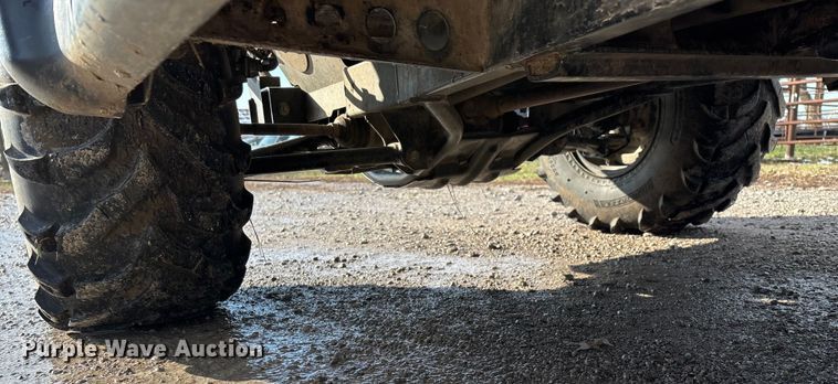 image for item ED2425 2017 Kawasaki Mule 4010 utility vehicle