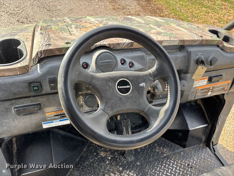 image for item ED2425 2017 Kawasaki Mule 4010 utility vehicle