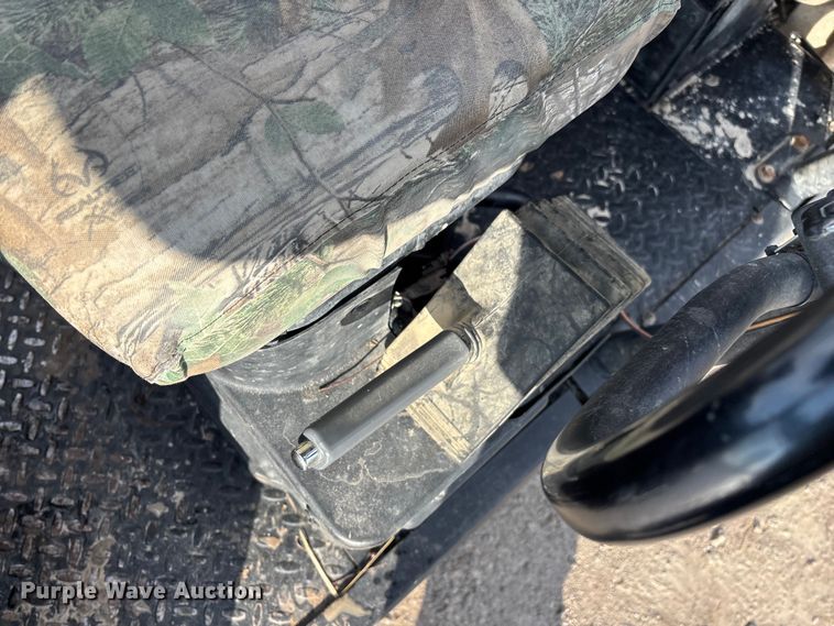 image for item ED2425 2017 Kawasaki Mule 4010 utility vehicle