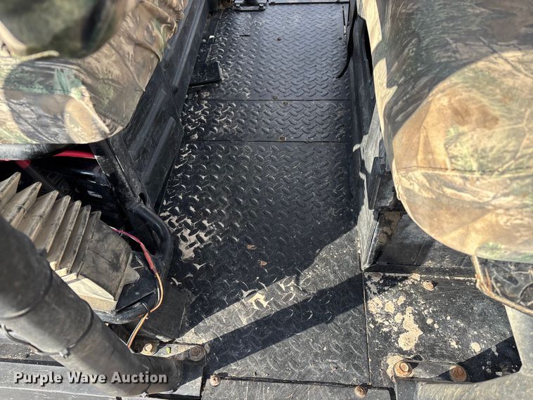 image for item ED2425 2017 Kawasaki Mule 4010 utility vehicle