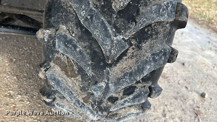 image for item ED2425 2017 Kawasaki Mule 4010 utility vehicle