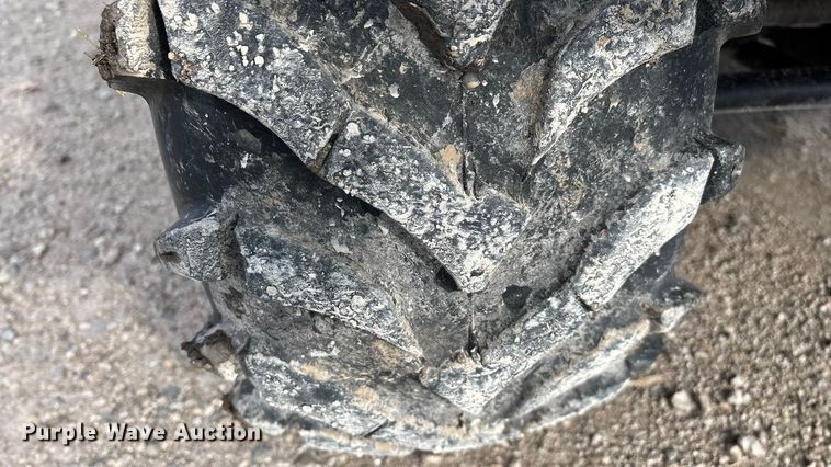 image for item ED2425 2017 Kawasaki Mule 4010 utility vehicle