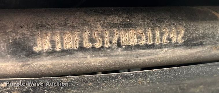 image for item ED2425 2017 Kawasaki Mule 4010 utility vehicle