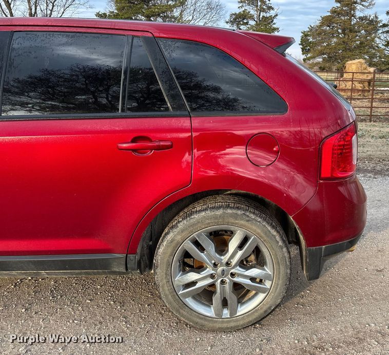 image for item ED2426 2014 Ford Edge SUV