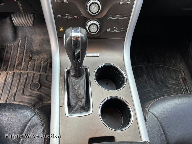 image for item ED2426 2014 Ford Edge SUV