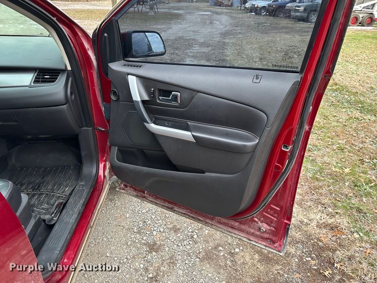 image for item ED2426 2014 Ford Edge SUV