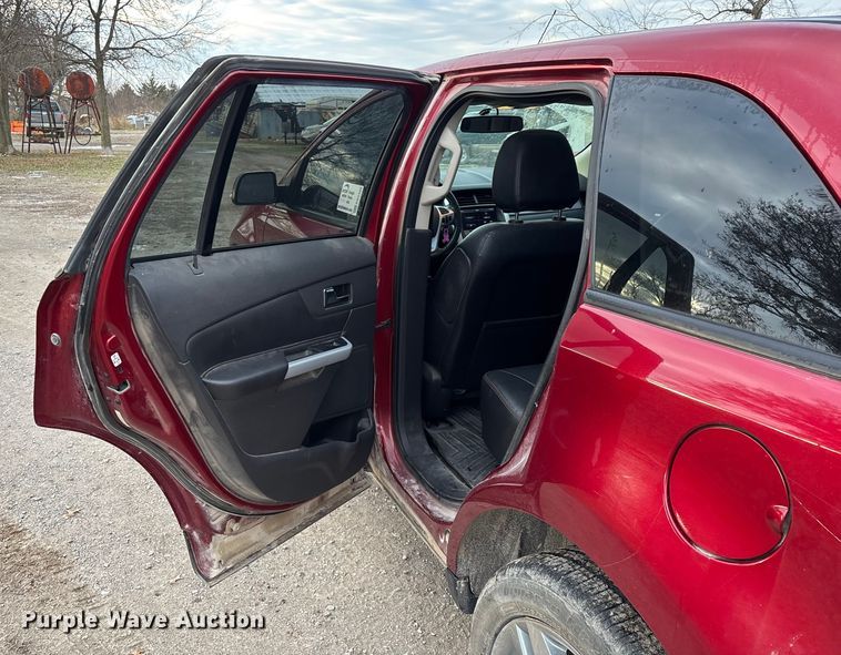 image for item ED2426 2014 Ford Edge SUV