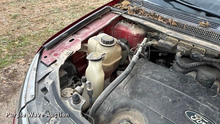 image for item ED2426 2014 Ford Edge SUV