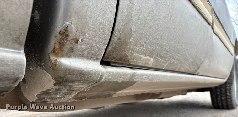 image for item ED2428 2003 Chevrolet Silverado 1500 Ext. Cab pickup truck