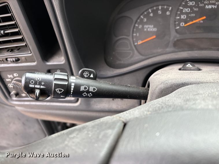 image for item ED2428 2003 Chevrolet Silverado 1500 Ext. Cab pickup truck