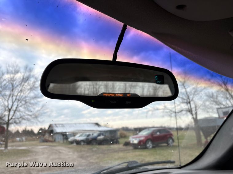 image for item ED2428 2003 Chevrolet Silverado 1500 Ext. Cab pickup truck