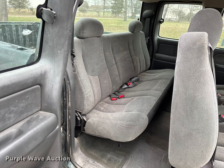 image for item ED2428 2003 Chevrolet Silverado 1500 Ext. Cab pickup truck