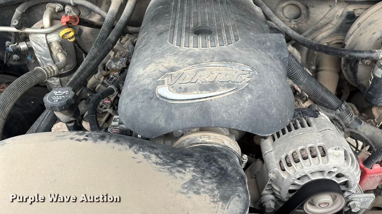 image for item ED2428 2003 Chevrolet Silverado 1500 Ext. Cab pickup truck