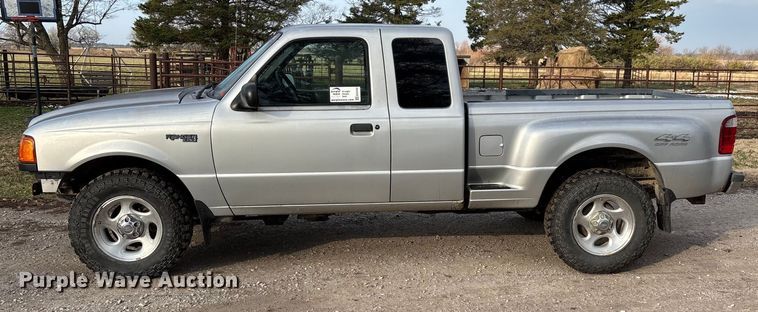 image for item ED2430 2001 Ford Ranger Edge SuperCab pickup truck