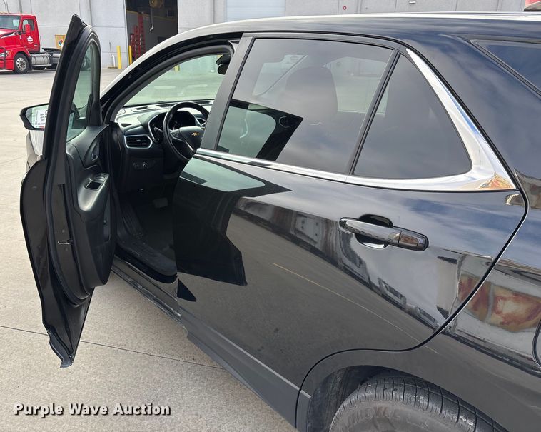 image for item ED2433 2022 Chevrolet Equinox LT SUV