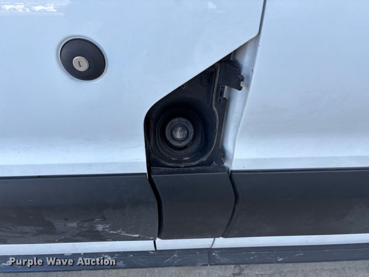 image for item ED2434 2021 Ford Transit 350 van