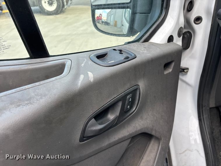 image for item ED2434 2021 Ford Transit 350 van