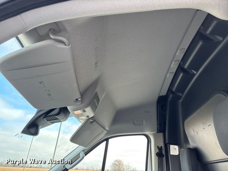 image for item ED2434 2021 Ford Transit 350 van