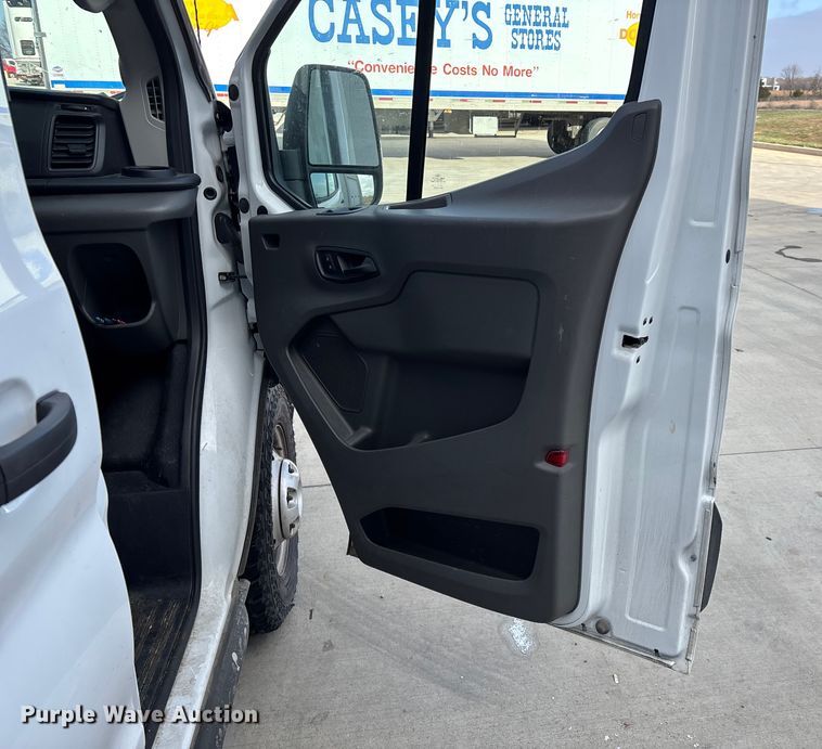 image for item ED2434 2021 Ford Transit 350 van
