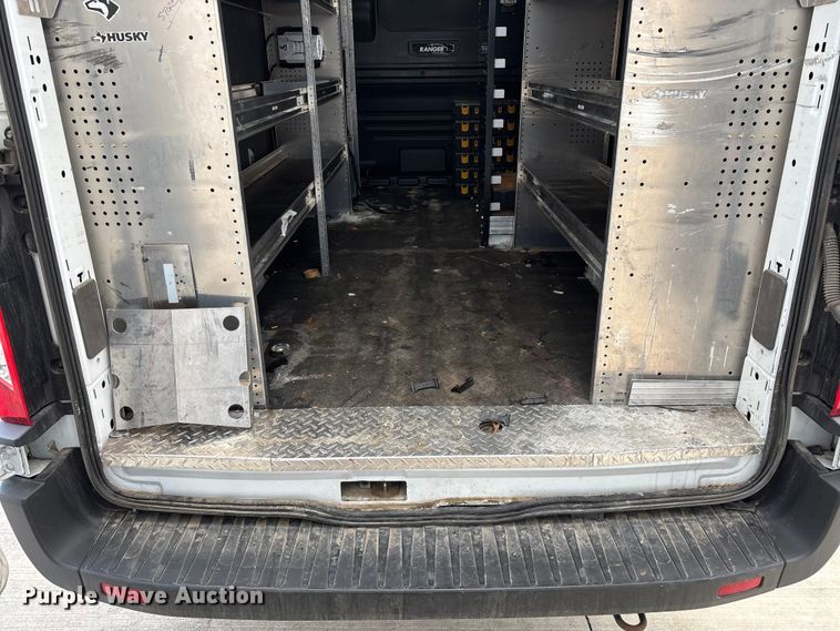 image for item ED2434 2021 Ford Transit 350 van