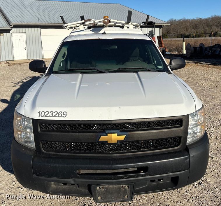 image for item ED2439 2012 Chevrolet Silverado 1500 pickup truck