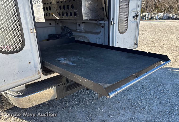 image for item ED2439 2012 Chevrolet Silverado 1500 pickup truck