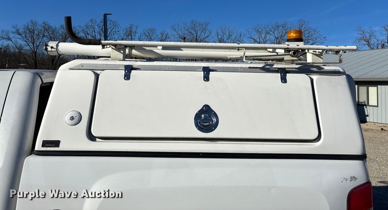 image for item ED2439 2012 Chevrolet Silverado 1500 pickup truck