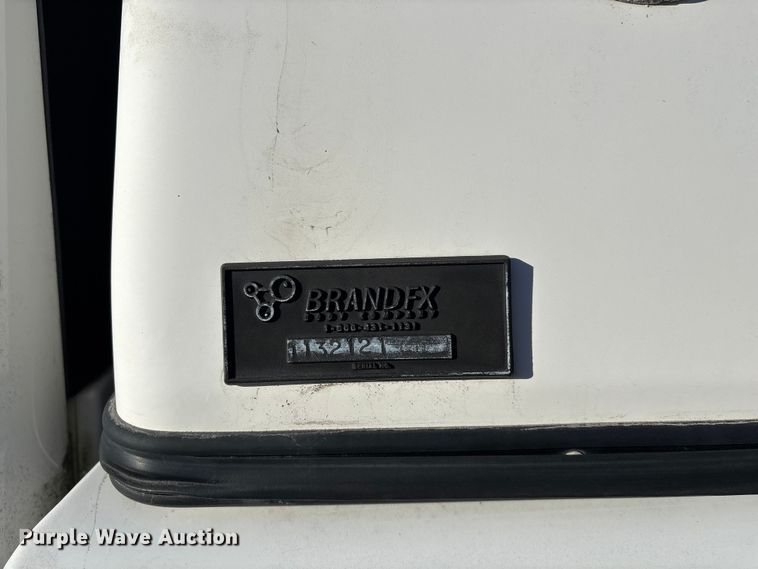 image for item ED2439 2012 Chevrolet Silverado 1500 pickup truck