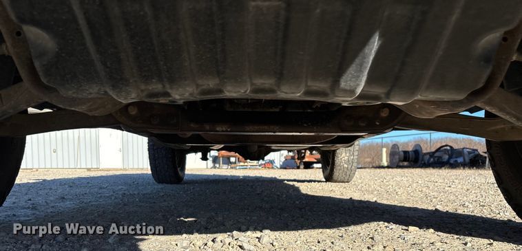 image for item ED2439 2012 Chevrolet Silverado 1500 pickup truck