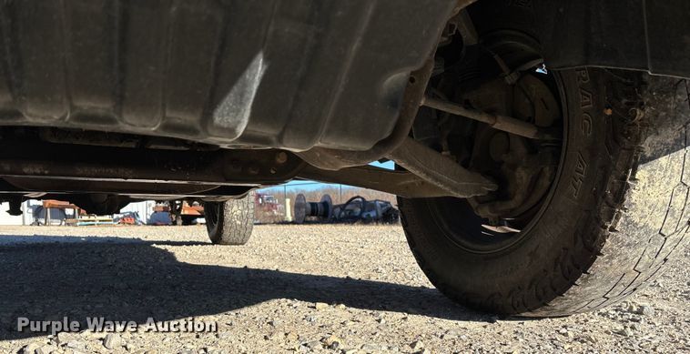 image for item ED2439 2012 Chevrolet Silverado 1500 pickup truck