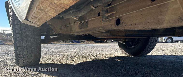 image for item ED2439 2012 Chevrolet Silverado 1500 pickup truck