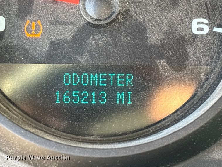 image for item ED2439 2012 Chevrolet Silverado 1500 pickup truck