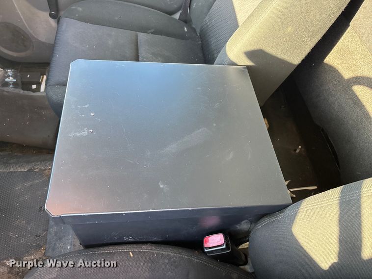 image for item ED2439 2012 Chevrolet Silverado 1500 pickup truck