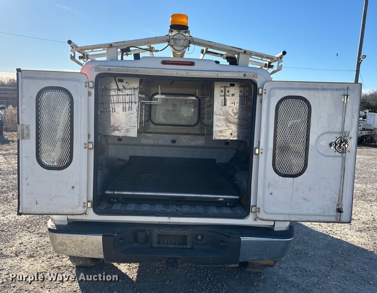 image for item ED2439 2012 Chevrolet Silverado 1500 pickup truck