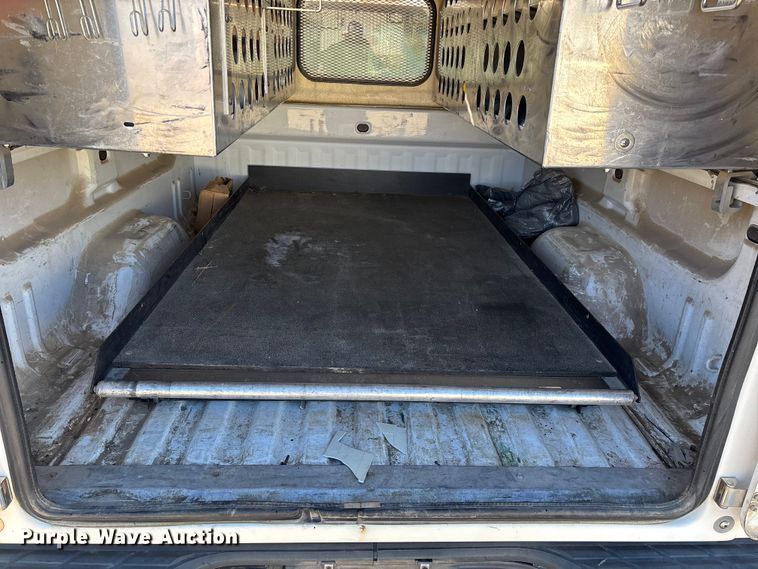 image for item ED2439 2012 Chevrolet Silverado 1500 pickup truck