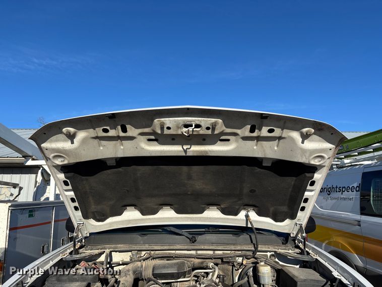 image for item ED2439 2012 Chevrolet Silverado 1500 pickup truck