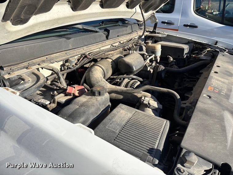 image for item ED2439 2012 Chevrolet Silverado 1500 pickup truck