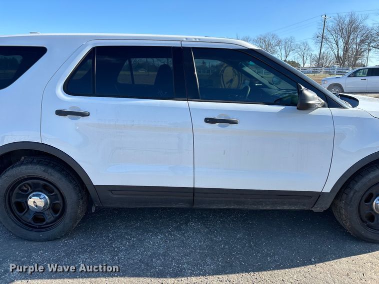 image for item ED2440 2017 Ford Explorer Police Interceptor SUV