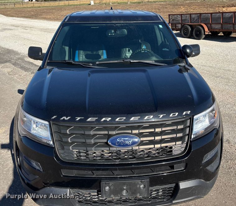 image for item ED2441 2017 Ford Explorer Police SUV