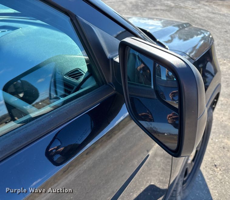 image for item ED2441 2017 Ford Explorer Police SUV