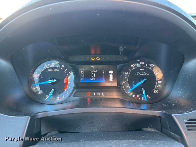 image for item ED2441 2017 Ford Explorer Police SUV