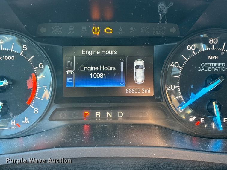 image for item ED2441 2017 Ford Explorer Police SUV