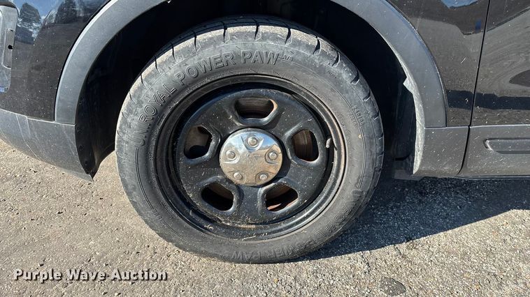 image for item ED2441 2017 Ford Explorer Police SUV