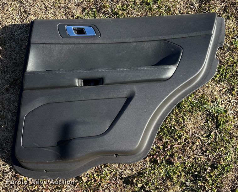 image for item ED2441 2017 Ford Explorer Police SUV